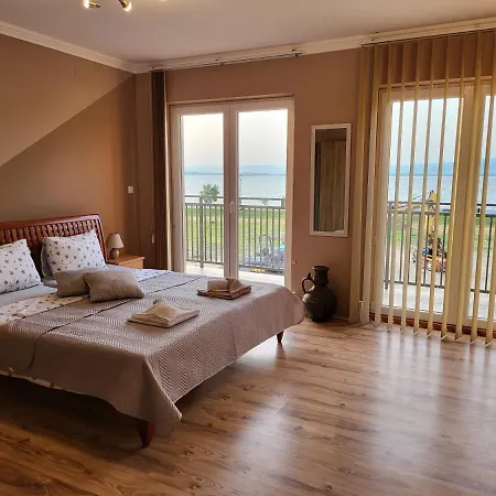 Sun And River Privatunterkunft *