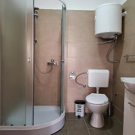 Privatunterkunft Sun And River