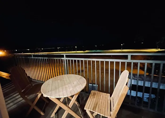 홈스테이 Sun And River 골루바츠